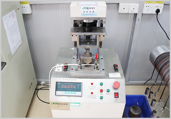 UL62電源線夾擠試驗(yàn)測(cè)試機(jī)構(gòu).jpg